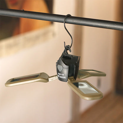 TRI-PANEL SOLAR CHARGED LED LIGHT / トリ-パネル ソーラーチャージド エルイーディーライト