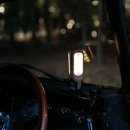 TRI-PANEL SOLAR CHARGED LED LIGHT / トリ-パネル ソーラーチャージド エルイーディーライト