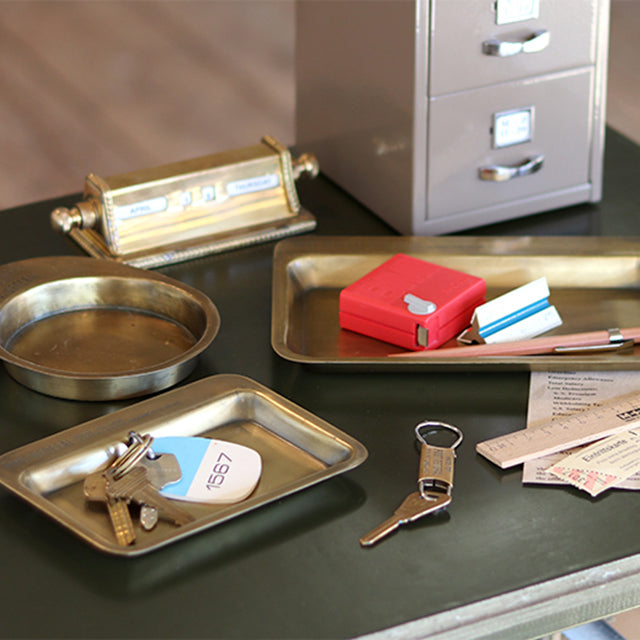 BRASS KEYHOLDER with VINTAGE KEY / ブラスキーホルダーウィズビンテージキー