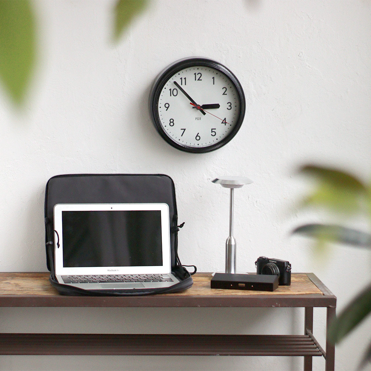 SCHOOLHOUSE WALL CLOCK / スクールハウス ウォールクロック