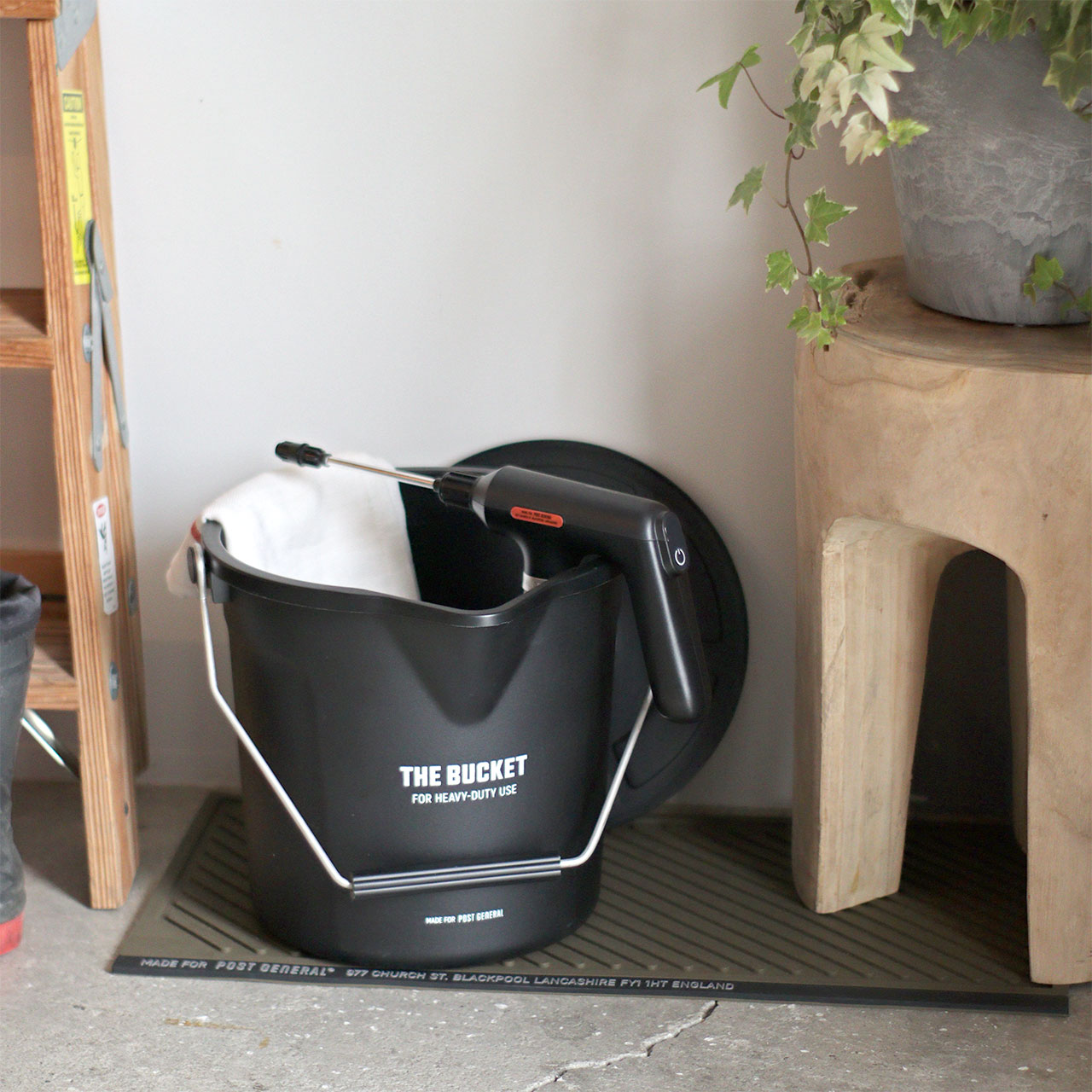 THE BUCKET 10L WITH LID / バケット10リッター ウィズリッド