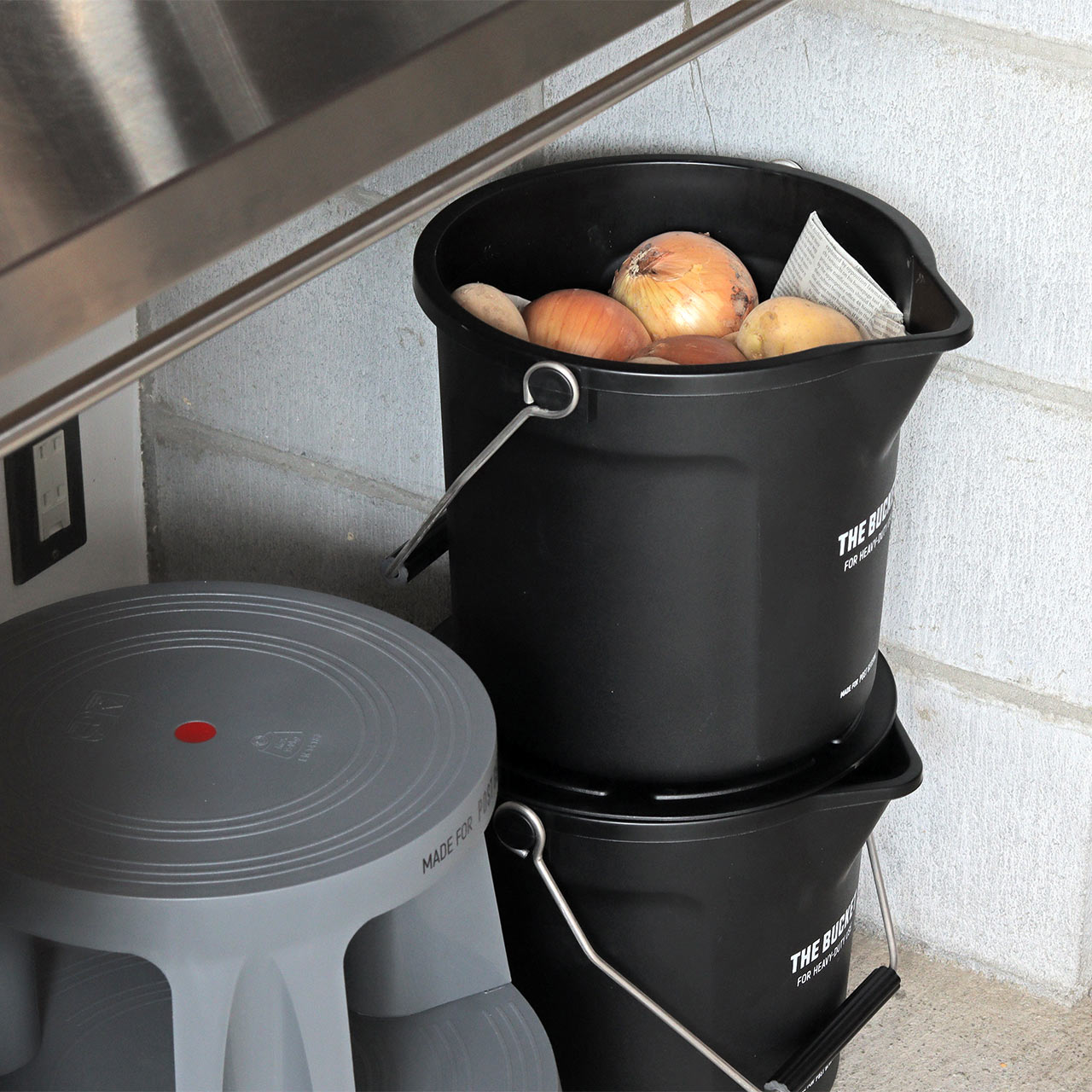 THE BUCKET 10L WITH LID / バケット10リッター ウィズリッド