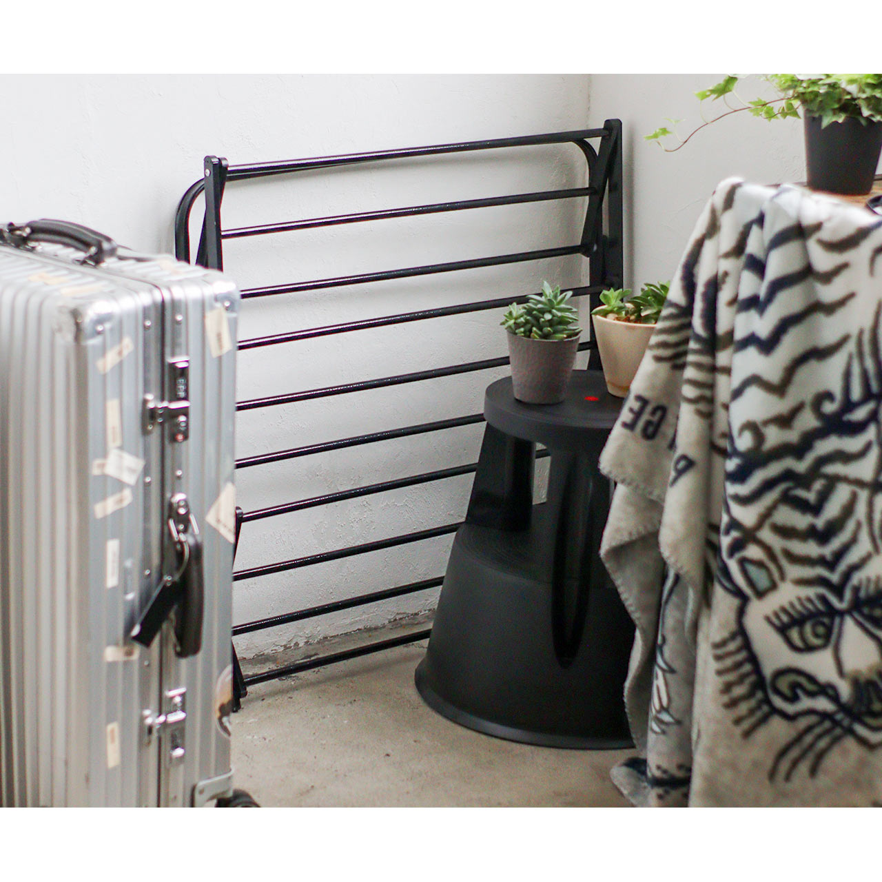 FOLDABLE SHOES RACK HAMMERTONE  / フォルダブルシューズラック ハンマートンBK