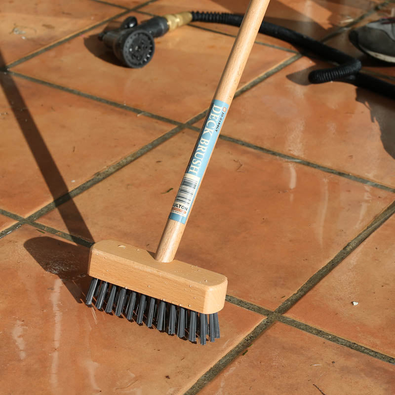 DECK BRUSH