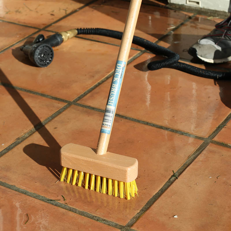 DECK BRUSH