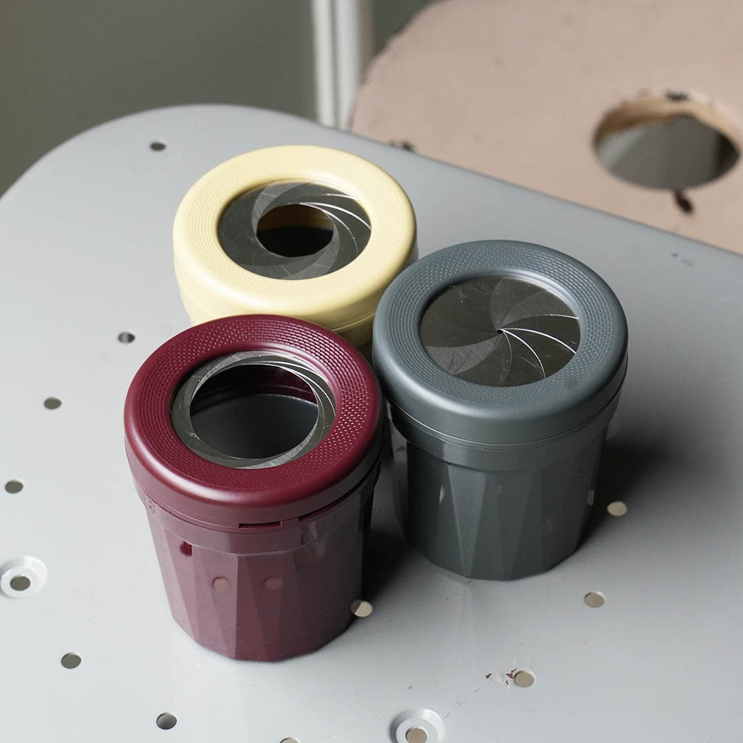 ASHTRAY FOR E-CIGARETTES