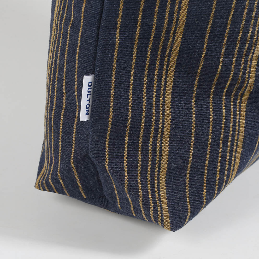 HAMMOCK TOTE 
