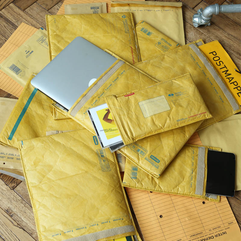 PADDED ENVELOPE BAG 