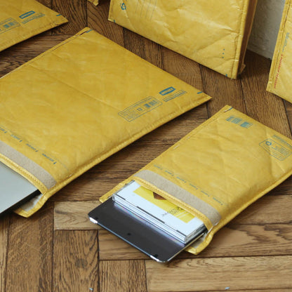 PADDED ENVELOPE BAG 